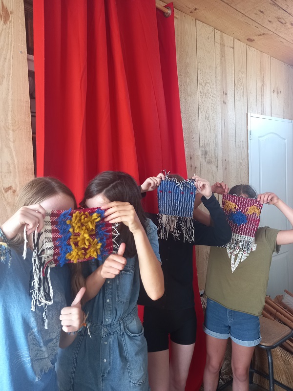 Vendredi 17 avril 2026 – Atelier en famille, découverte du tissage